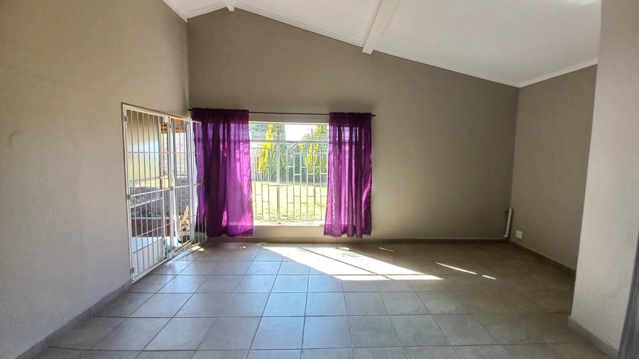 4 Bedroom Property for Sale in Baillie Park North West